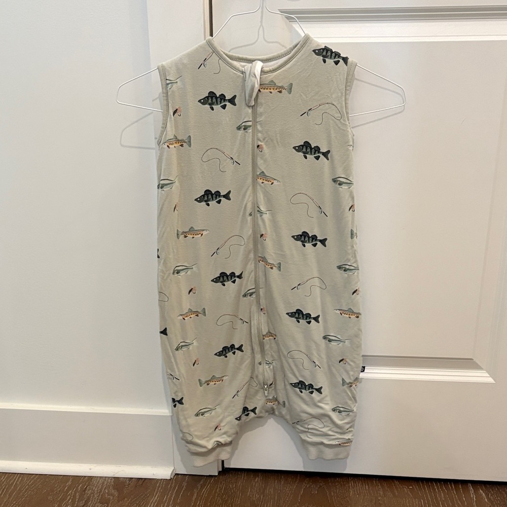 Kyte BABY Fish Print Kids Sleep Sack - Cream and Black